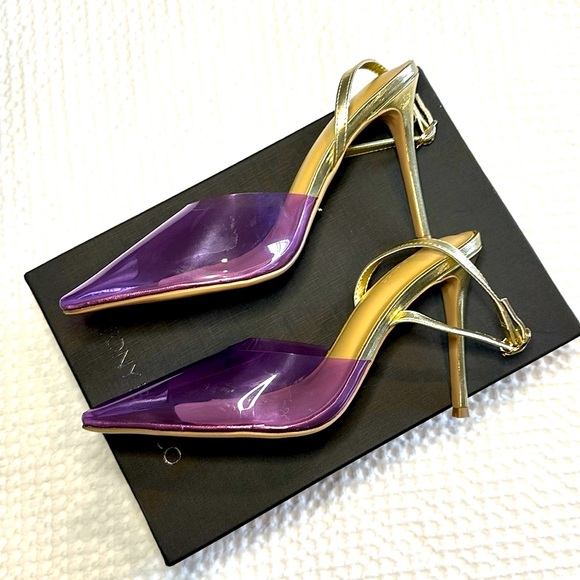 🆕 NIB Tony Bianco Lazer Slingback Pump in Purple Vinylite & Gold - Picture 3 of 7